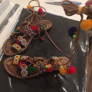 Sam Edelman Shoes - Nwt Sam Edelman tribal sandals Sam Edelman Shoes - Nwt Sam Edelman tribal sandals